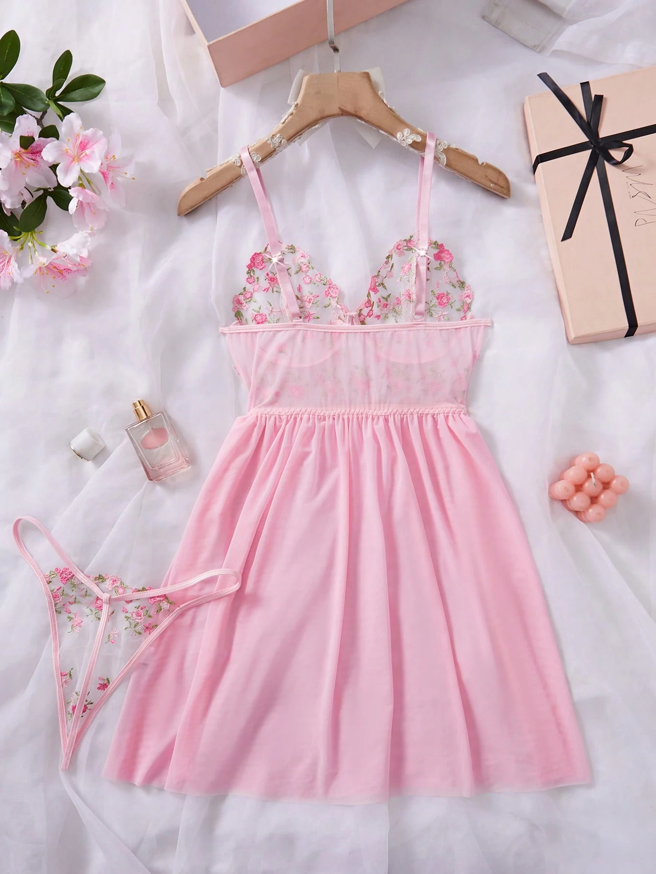 Babydoll bordado 300301 sin varilla