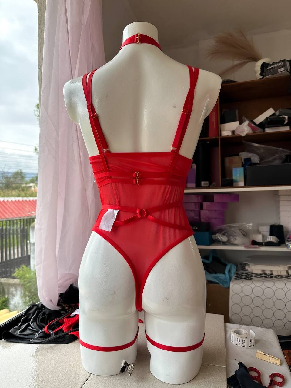Body con arnes 050503