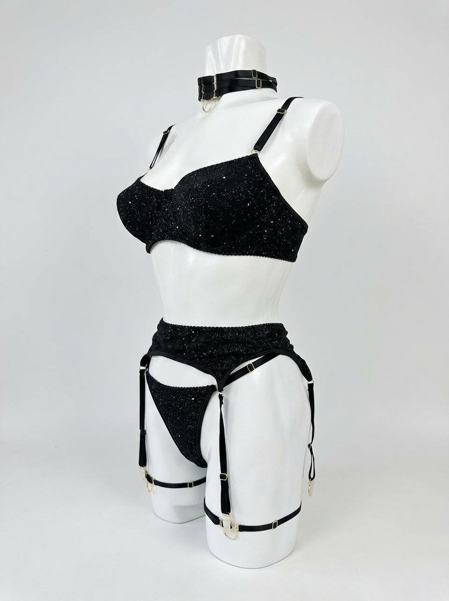 Set en negro con liguero 001444