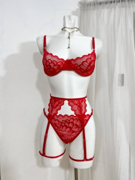 Liguero en rojo 040501
