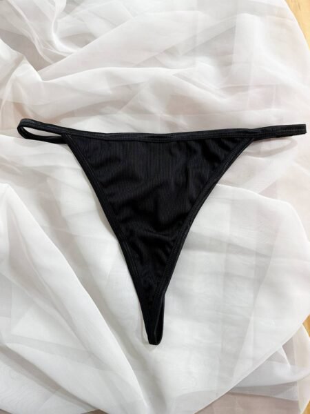 Tanga en hilo de corazones 210903